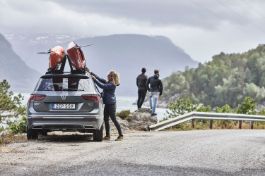 Slika za kategorijo Nosilci za zimske in vodne športe